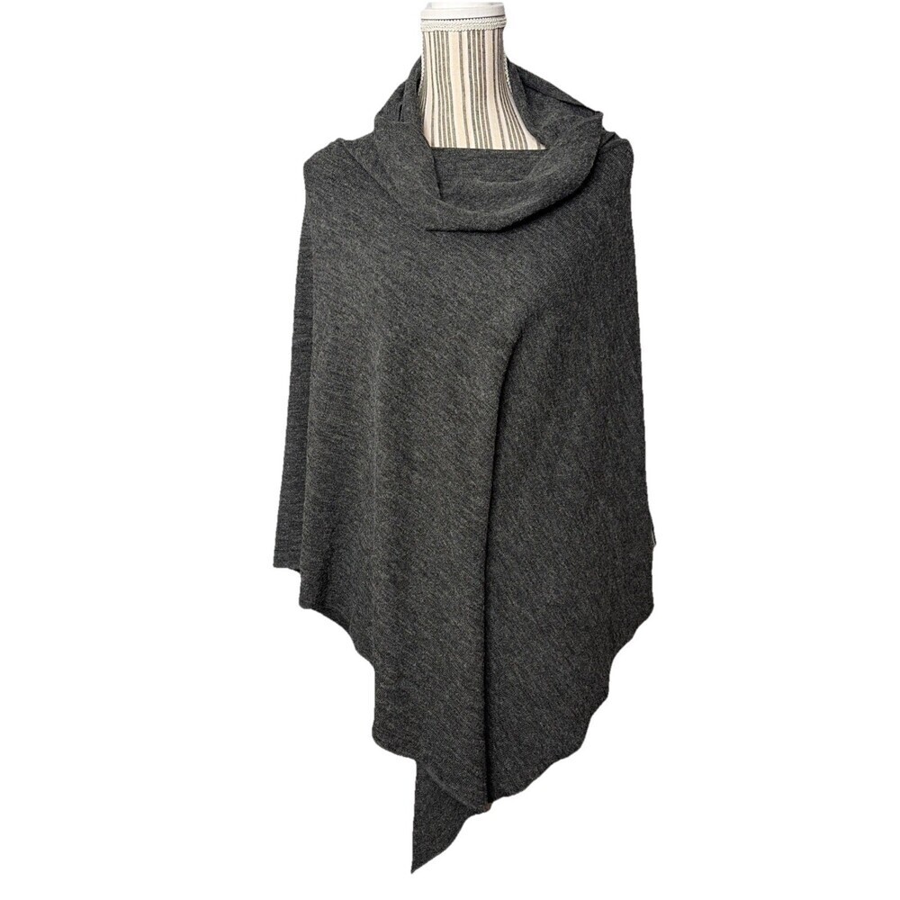 KAVU “Pretty Poncho” Solid Charcoal Pullover One Size OSFA Cover Up Warmth Cozy